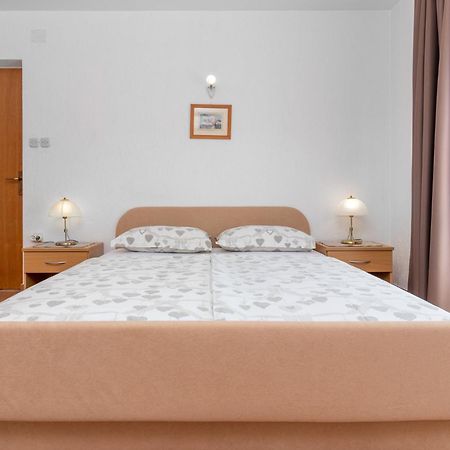Villa Paradiso Punat Esterno foto