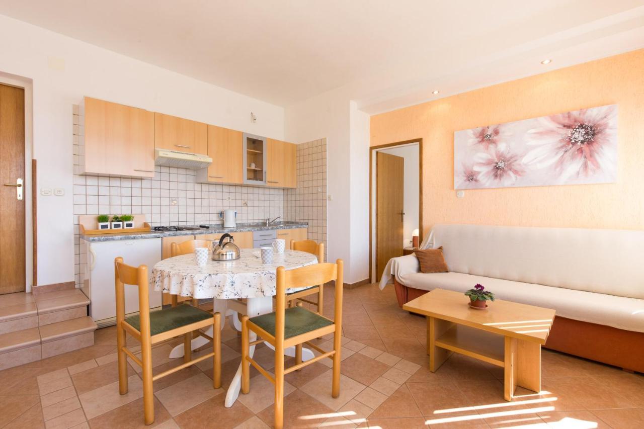 Villa Paradiso Punat Esterno foto